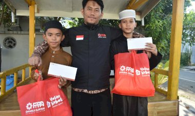 Berbagi Bingkisan Yatim, Wujud Kepedulian untuk Santri Rumah Tahfizh Manarul Ilmi