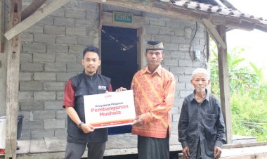 Bantuan Pembangunan Mushola dan Tebar Mushaf Qur'an di Pelosok Semarang