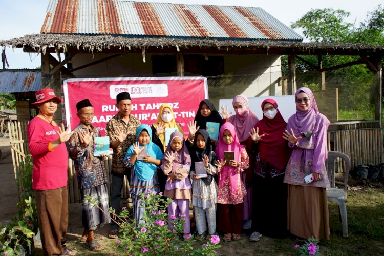 Distribusi Sarana Prasarana untuk Rumah Tahfidz di Muara Padang