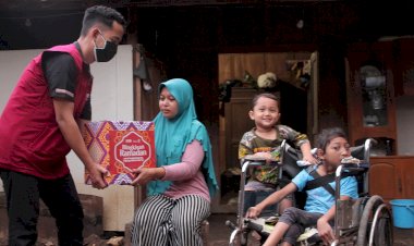 Tebar Kebahagiaan, PPPA Daarul Qur’an Yogyakarta Berbagi Bingkisan Ramadan untuk Sahabat Difabel