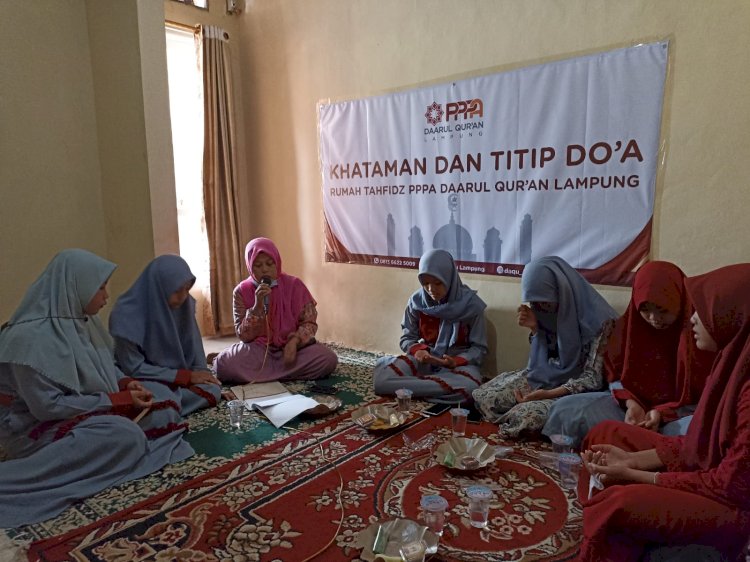PPPA Daarul Qur'an Lampung Salurkan Sedekah Makan Santri