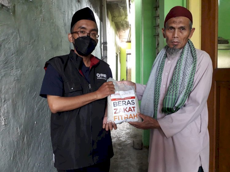 PPPA Daarul Qur'an Semarang Salurkan Zakat Fitrah di Penghujung Ramadan