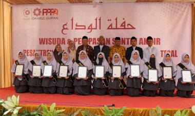 Wisuda dan Pelepasan Santri Pesantren Takhassus Tegal