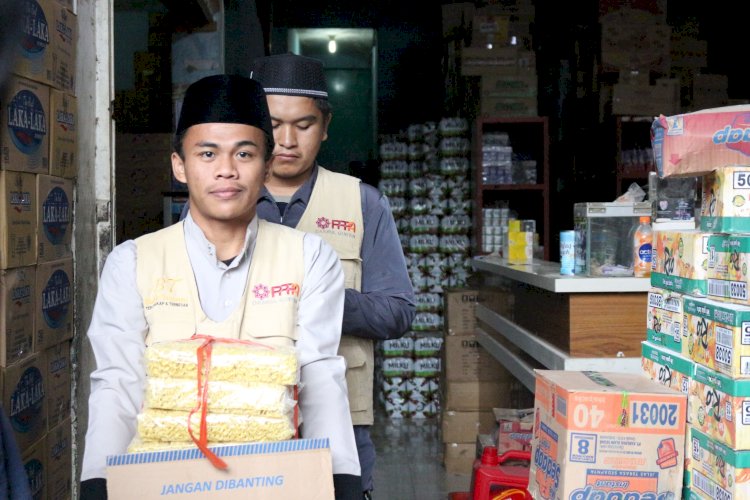 PPPA Daarul Qur'an Cirebon dan PT Asri Tri Miharta Salurkan Kebutuhan Makan untuk Santri