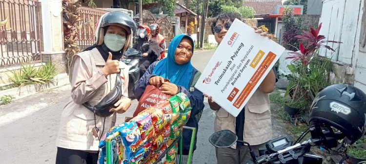 PPPA Daarul Qur’an Malang Gandeng Komunitas Turun Tangan Malang Salurkan Paket Mustahik