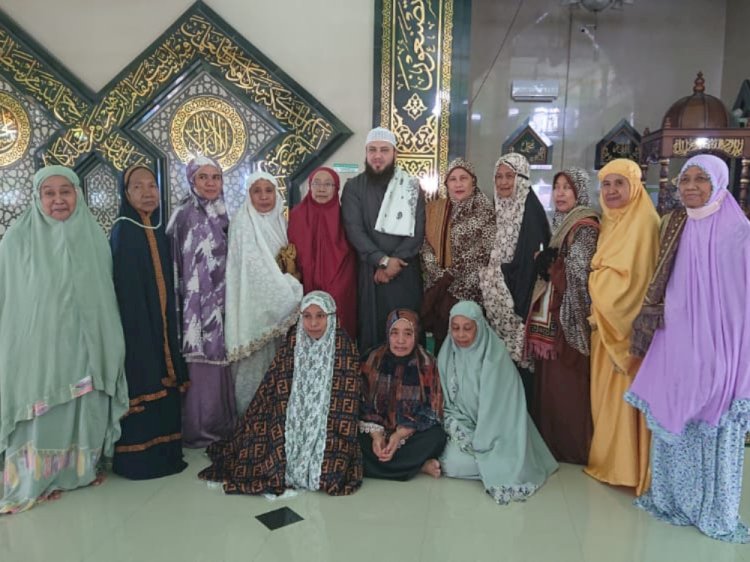 Warga Desa Ganra Kabupaten Soppeng Sambut Safari Dakwah PPPA Daarul Qur’an Sulsel bersama Syekh Anas Al-Masry