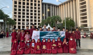 Antusiasme Santri Cirebon Ikut Wisuda Akbar 10