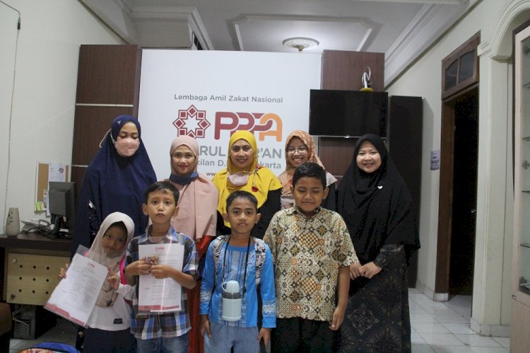 Pembagian Raport Triwulan Kelas Tahsin-Tahfizh for Kids Grha Tahfizh Daarul Qur'an Yogyakarta