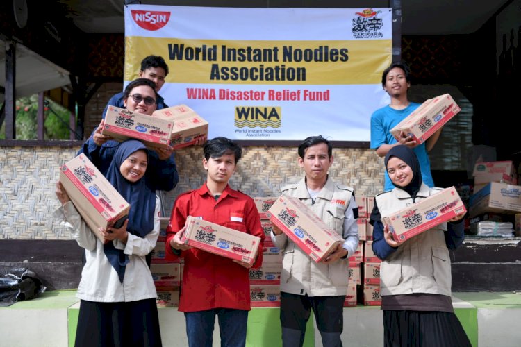 Laznas PPPA Daarul Qur’an Salurkan Bantuan dari Nissin untuk Penyintas Gempa Cianjur