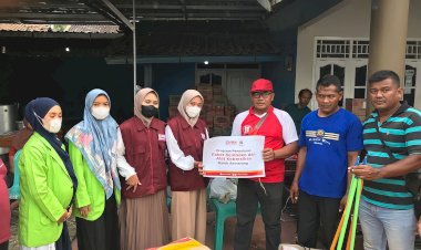 PPPA Daarul Qur’an Semarang Peduli Bencana Banjir Mranggen Bersama Mahasiswi UIN Walisongo Semarang