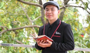 Taufik, Mahasiswa Idaqu yang Jadi Pengajar Rumah Tahfizh, Pernah Jualan Bakso Bakar