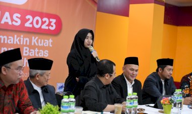 Kado Istimewa dari Putri Kedua KH. Yusuf Mansur di Rakernas PPPA Daarul Qur'an 2023