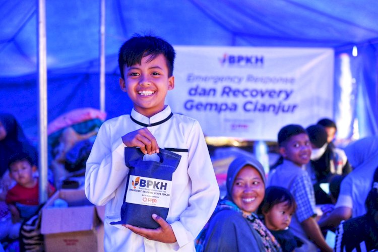 BPKH dan Laznas PPPA Daarul Qur'an Salurkan Bantuan untuk Penyintas Gempa Cianjur