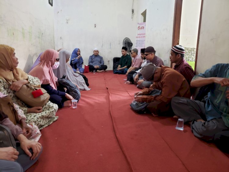 Komunitas Ayo Berbagi Salurkan Bantuan Dan Sapa Tunanetra Penghafal Quran
