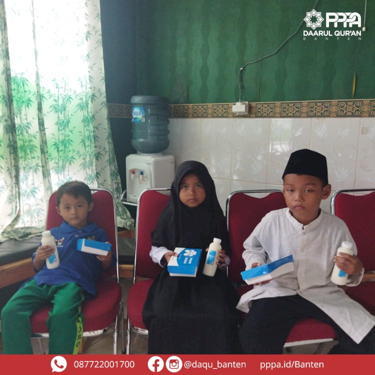 PPPA Daarul Qur'an Banten Salurkan Sembako untuk Lansia dan Anak Yatim Bersama FOZ Banten