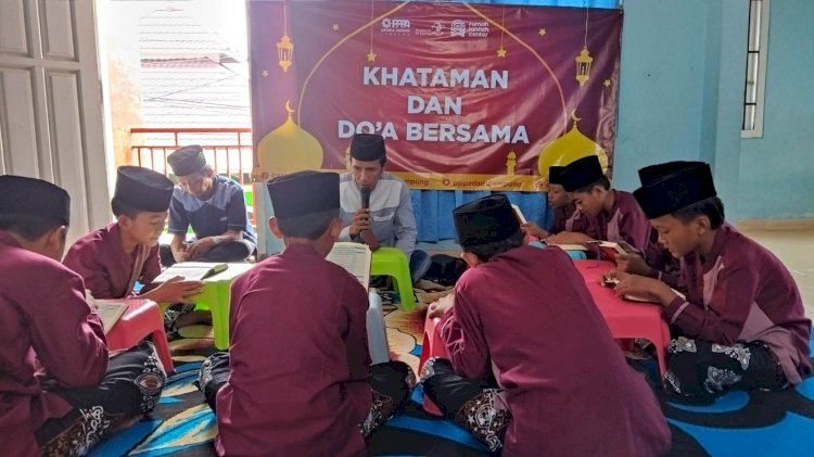 Khataman Qur'an Perdana di Kantor Baru PPPA Daarul Qur'an Lampung