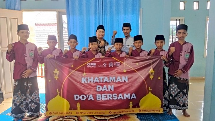 Khataman Qur'an Perdana di Kantor Baru PPPA Daarul Qur'an Lampung