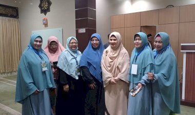 Antusiasme Jamaah Ikuti Kajian Parenting Bersama Bunda Astri Ivo