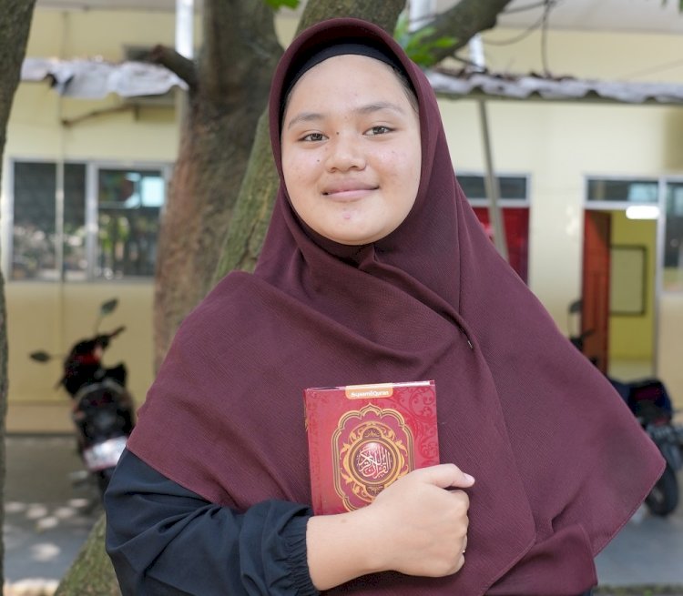 Aminah: Saya Bangga Menghafal Qur'an di Rumah Tahfizh