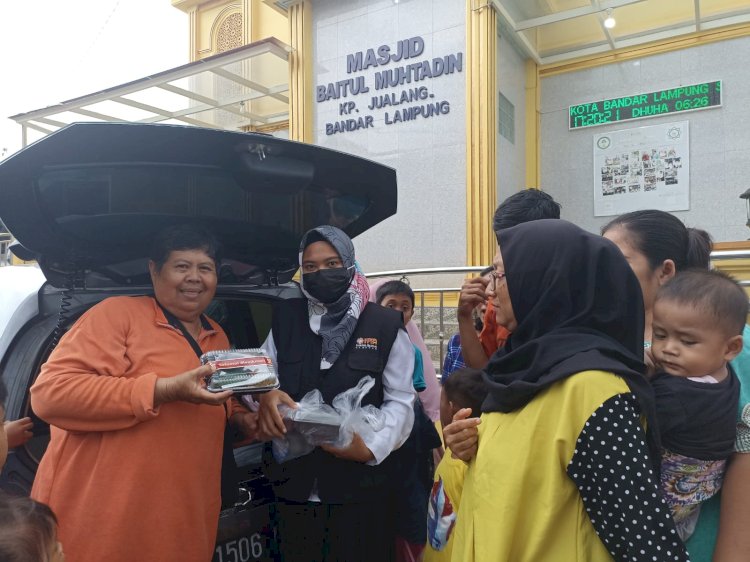 PPPA Daarul Qur’an Lampung Salurkan 915 Paket Buka Puasa di Pekan Pertama Ramadan