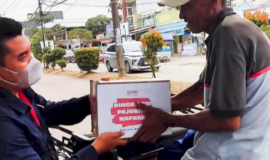 PPPA Daarul Qur'an Banten Bagikan Bingkisan untuk Para Pejuang Nafkah