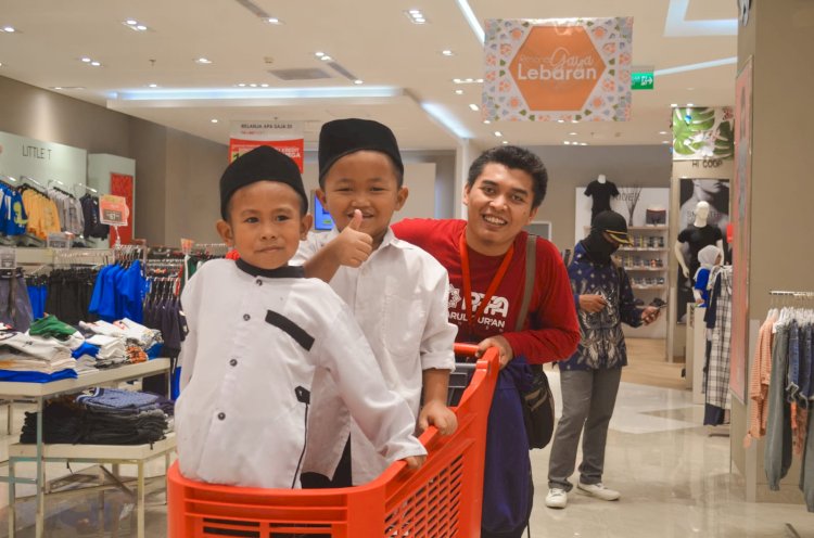 Pelindo Peduli, Tebar Kebahagiaan Bersama PPPA Daarul Qur'an Banten untuk Anak Yatim