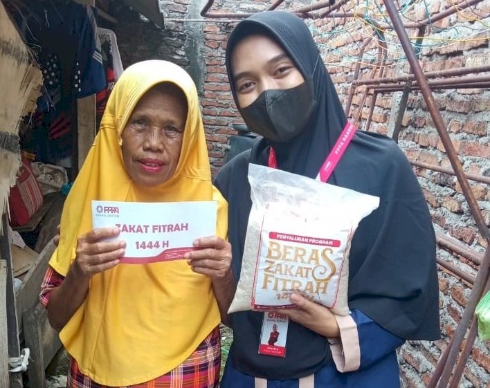 PPPA Daarul Qur’an Semarang Distribusikan Zakat Fitrah