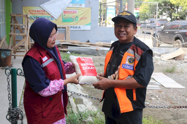 PPPA Daarul Qr’an Cirebon Distribusikan Zakat Maal