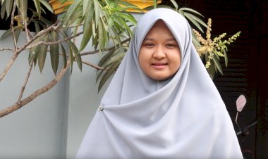 Al-Qur’an Mengantarkan Siti Rohmah Kuliah di STMIK Antar Bangsa
