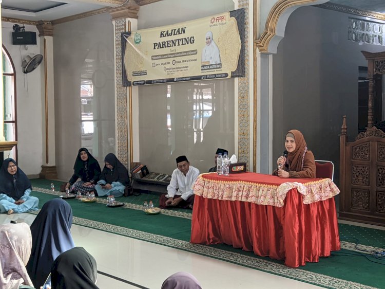 Mendidik Anak dengan Kurikulum Al-Qur'an Bersama Bunda Astri Ivo