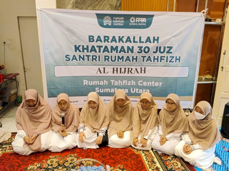 Tepat 2 Tahun Perjalanan, Santri Rumah Tahfizh Al-Hijrah Gelar Khataman Al-Qur'an 30 Juz