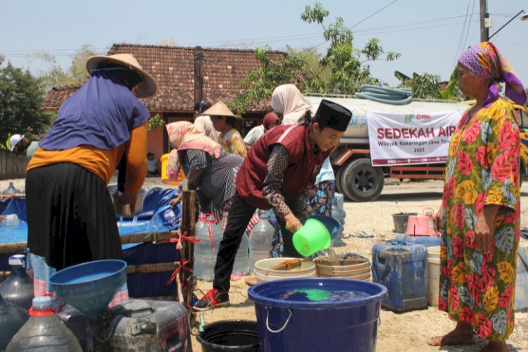 PPPA Daarul Qur’an Jawa Tengah Salurkan 25.000 Liter Air Bersih  untuk Warga di Kabupaten Grobogan