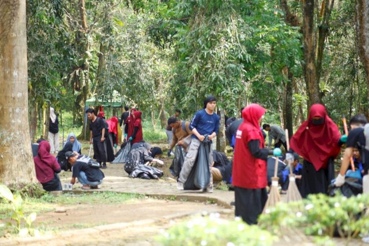 PPPA Daarul Qur'an Medan Ikut dalam Kegiatan Zoomantara Aksi Bersih Medan Zoo