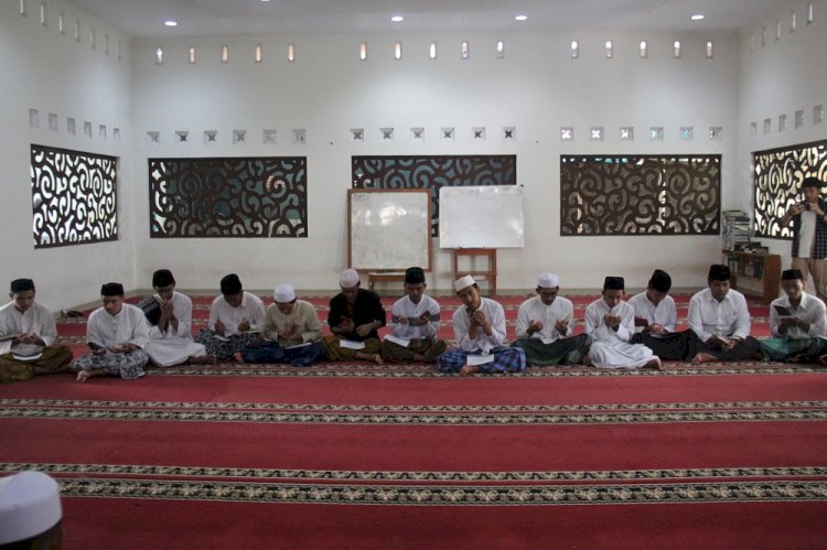 Alhamduilah Titipan Doa Para Donatur, Telah Di Aamiin Kan Oleh Para Santri Penghafal Al Qur’an