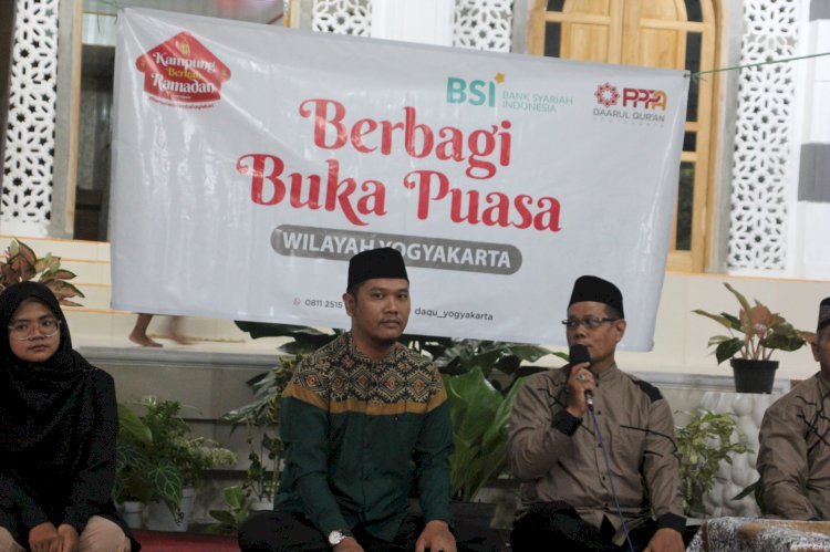 Berbagi Buka Puasa di Rumah Tahfizh Lansia Sabilunnajah bersama PPPA Daarul Qur'an Yogyakarta dan BSI