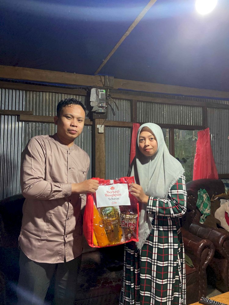 Bingkisan Lebaran untuk Pejuang Qur'an di Kampung Qur'an Lembanna