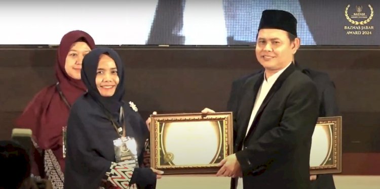 PPPA Daarul Qur'an Raih Penghargaan di Baznas Award Jawa Barat 2024