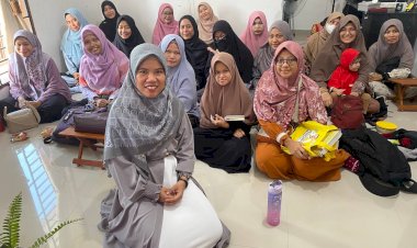 Perdana, Kajian Muslimah di Medan Bersama Ustadzah Putri Rizki Ardhina