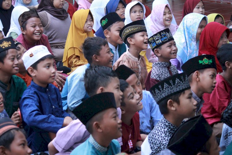 Roadshow Mobile Qur'an Semarakkan Maulid Nabi Muhammad SAW di Semarang