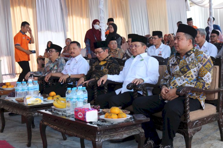 Peluncuran Program Pemberdayaan Kampung Zakat oleh Kementrian Agama di Cirebon