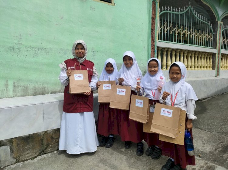 Tanggap Bencana! Bantuan PPPA Daarul Qur'an Medan Ringankan Beban Warga Terdampak Banjir