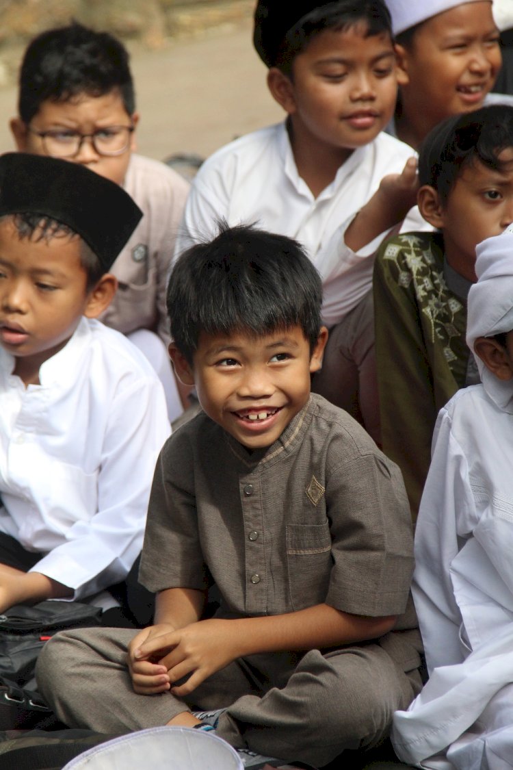 Mobile Quran Hadir, Tawa dan Hikmah Warnai SDN Sindangsari