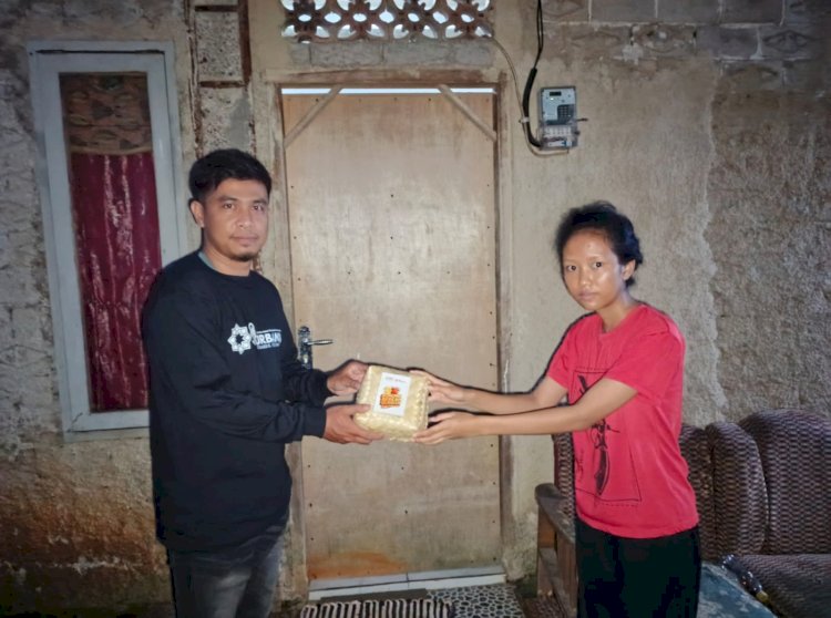 Syukur Bu Ecin di Pelosok Cikalong Wetan: Qurban Ini Rezeki Tak Terduga