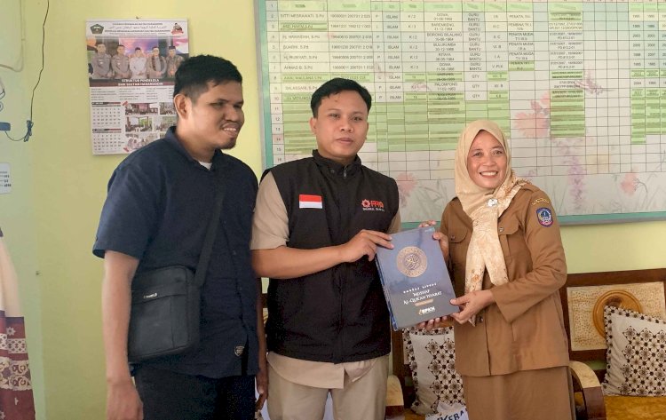 Empat SLB dan Dua Lembaga di Sulsel Terima Bantuan Mushaf Al-Qur’an Isyarat dan Braille dari BPKH