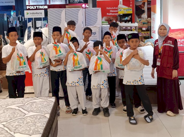 Spesial HUT  Yogya Junction : Berbagi Bingkisan untuk Santri Yatim/Piatu