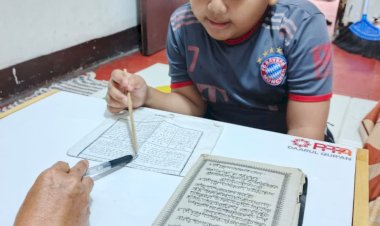 Meja Mengaji untuk Santri Penghafal Al Qur’an