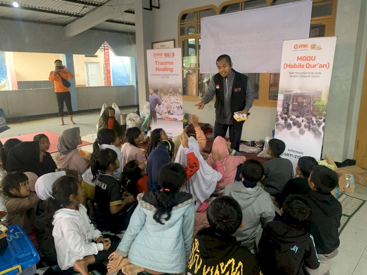 PPPA Daarul Qur’an Gelar Trauma Healing dan Mobile Qur’an di Posko Bencana Cisarua