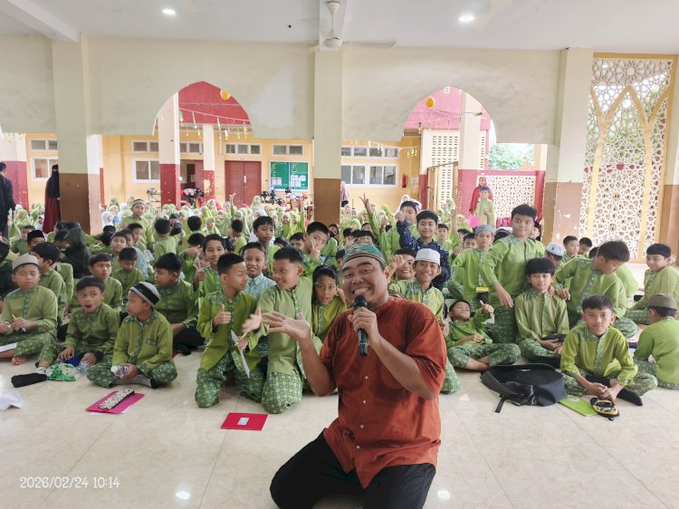 Aksi Mobile Qur’an Hadir di SDIT PLUS Qurthuba Makassar