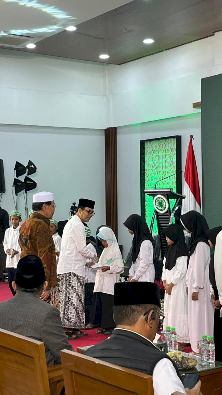 Peluk 2.026 Anak Yatim Jawa Timur: Satukan Hati, Hidupkan Harapan