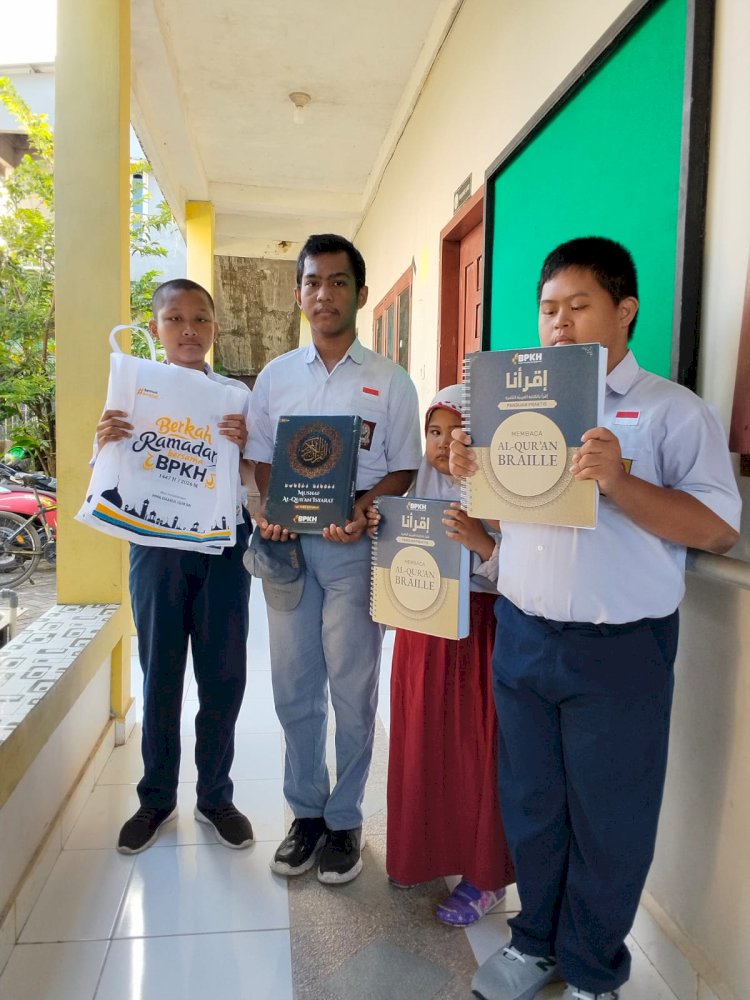 Mushaf Isyarat dan Iqra Braille Amanah BPKH Kembali di Distribusikan